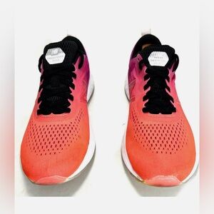 LIKE NEW New Balance Fresh Foam Arishi V3 Slip Resistant Sneakers Size 7.5